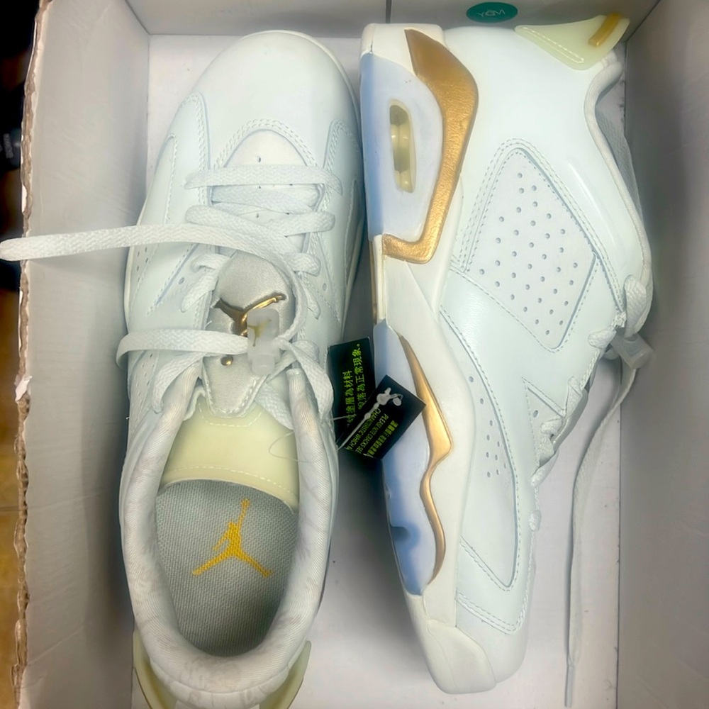 MEN AJ 6 RETRO